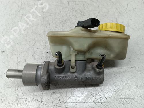 Used Brake master cylinder VW POLO III (6N1) [1994-1999]  17284478