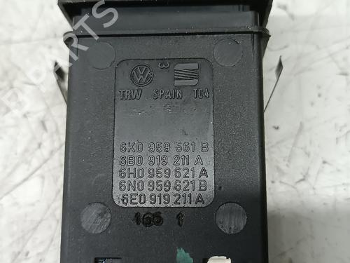 Switch VW POLO (6N2)  | BP17284511I30 