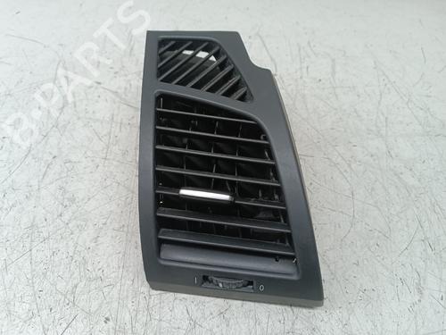 Used Air vent BMW 1 (E87) 118 d (122 hp) 17284802