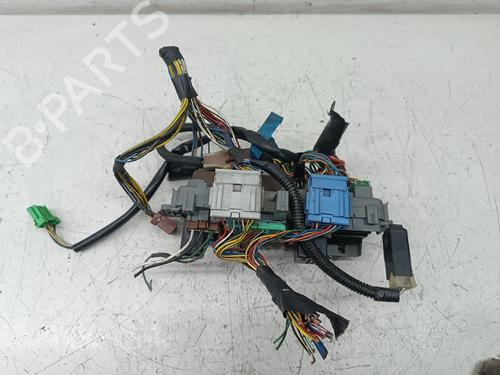 Fuse box HONDA CIVIC V Saloon (EG, EH) 1.5 | BP17306418E1