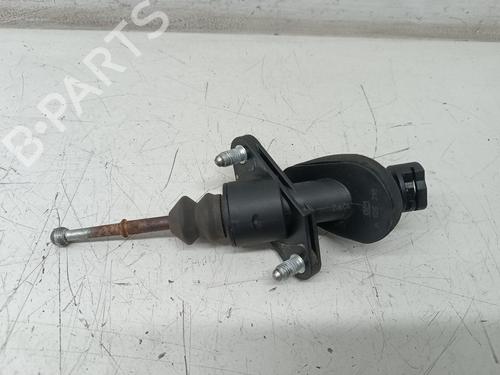 Used Vacuum pump OPEL COMBO Box Body/MPV [2001-2025]  17306619