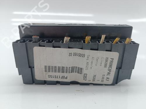 Zekeringkast CITROËN C5 III (RD_)  | BP18117574E1