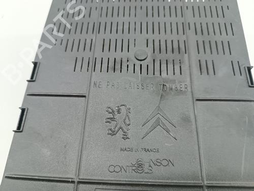 Fuse box CITROËN C5 III (RD_) | BP18117575E1