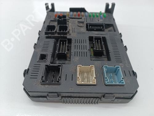 Fuse box CITROËN C5 III (RD_) | BP18117575E1