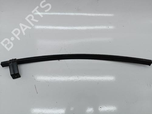 other-honda-civic-vi-fastback-ma-mb-calha-interior-da-porta-traseira-direita-1994-1995-1996-1997-1998-1999-2000-2001-18239457 main image