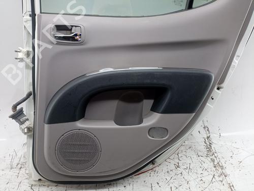Right rear door MITSUBISHI L200 / TRITON (KA_T, KB_T) 2.5 DI-D (KA4T) Porta Nua s/ periféricos