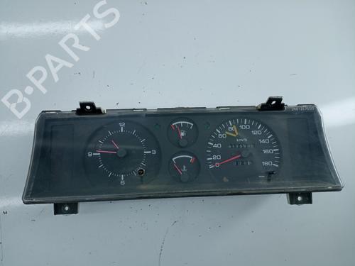 Used Instrument cluster NISSAN NAVARA (D21) [1985-2008]  18730650