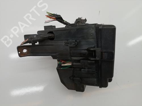 Used Fuse box TOYOTA YARIS (_P9_) [2005-2014]  19021950