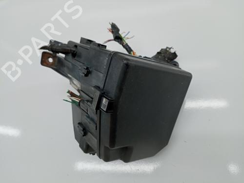 Fuse box TOYOTA YARIS (_P9_)  | BP19021950E1