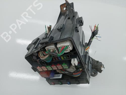 Fuse box TOYOTA YARIS (_P9_)  | BP19021950E1