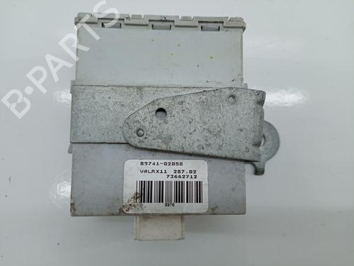 Used Electronic module TOYOTA COROLLA (_E12_) [2001-2008]  19055593