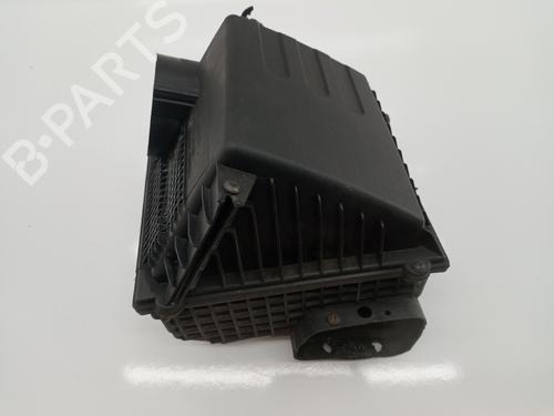 Used Air filter box RENAULT LAGUNA II Grandtour (KG0/1_) [2001-2007]  19100864