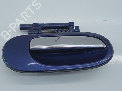 Used Front right exterior door handle NISSAN ALMERA II (N16) [2000-2025]  19166198
