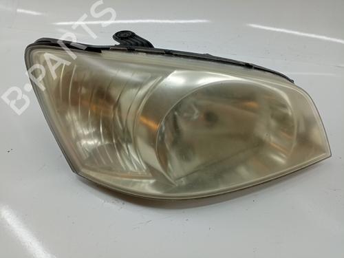 Right headlight HYUNDAI GETZ (TB) 1.1 | BP19286543C29