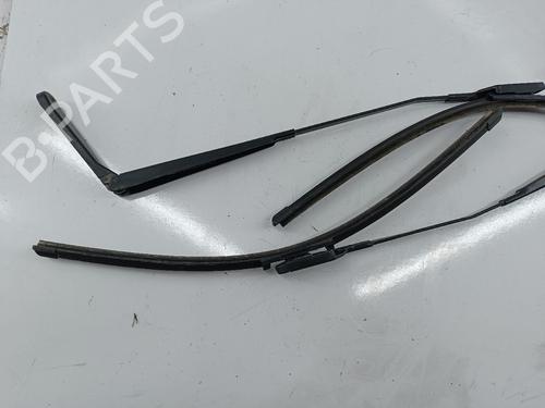 Used Front windshield wiper arm Front windshield wiper arm PEUGEOT 308 I (4A_, 4C_) 1.6 HDi (90 hp) 19638456 19638456