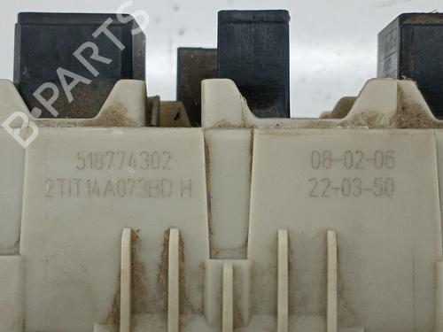 Fuse box FORD TRANSIT CONNECT (P65_, P70_, P80_) 1.8 Di | BP19652588E1 