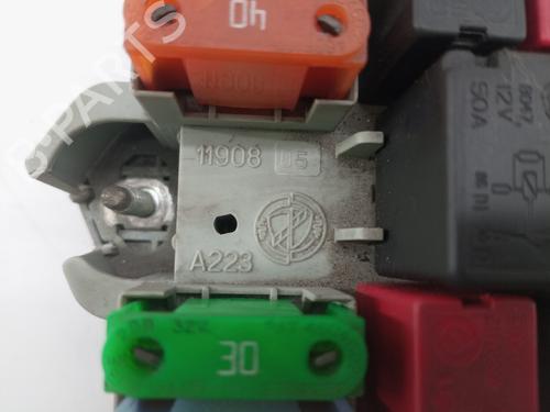 Fuse box LANCIA MUSA (350_) 1.3 D Multijet (350.AXM11, 350.AXM1A, 350.AXI1A) | BP20510365E1 