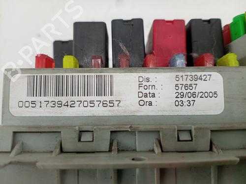Fuse box LANCIA MUSA (350_) 1.3 D Multijet (350.AXM11, 350.AXM1A, 350.AXI1A) | BP20510365E1 