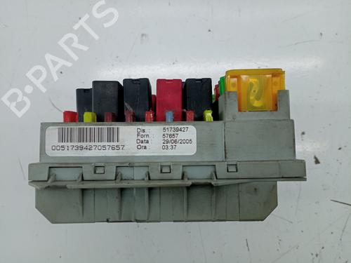 Fuse box LANCIA MUSA (350_) 1.3 D Multijet (350.AXM11, 350.AXM1A, 350.AXI1A) | BP20510365E1 