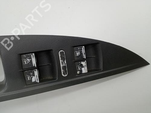 Used Left front window switch SEAT ALTEA (5P1) 2.0 TDI 16V (140 hp) 20932415