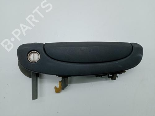 Venstre foran utvendig håndtak HYUNDAI GETZ (TB) 1.5 CRDi (88 hp) 20974426