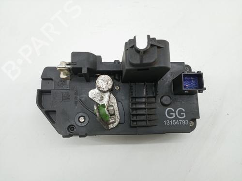 Venstre bagtil lås OPEL MERIVA A MPV (X03) 1.3 CDTI (E75) (75 hp) 21045521