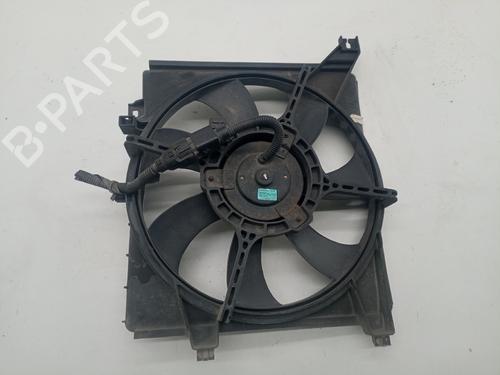 Used Radiator fan HYUNDAI GETZ (TB) 1.1 (63 hp) 21132424