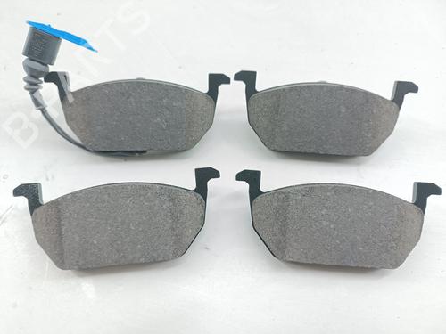 Used Left front steering knuckle Left front steering knuckle VW POLO IV (9N_, 9A_) [2001-2014] 21635782 21635782