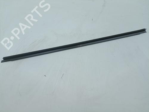 Used Front right interior door handle Front right interior door handle SEAT IBIZA II (6K1) 1.9 TDI (110 hp) 22197854 22197854