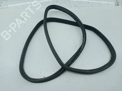 Used Rubber door seal AUDI A4 B5 (8D2) [1994-2001]  22276493