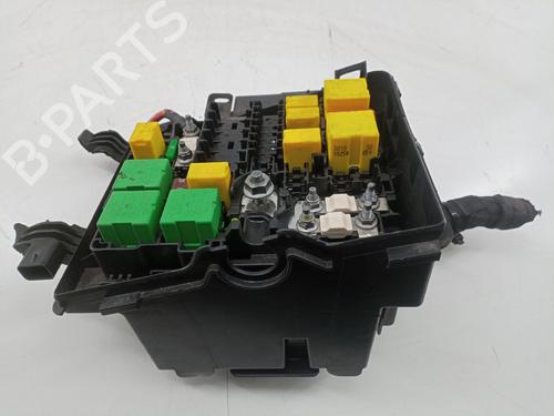 Fuse box PEUGEOT 3008 II SUV (MC_, MR_, MJ_, M4_)  | BP22567935E1 