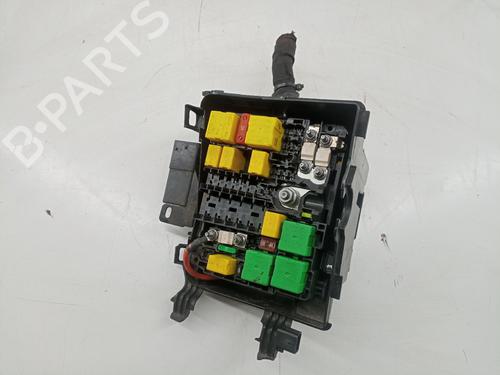 Fuse box PEUGEOT 3008 II SUV (MC_, MR_, MJ_, M4_)  | BP22567935E1 