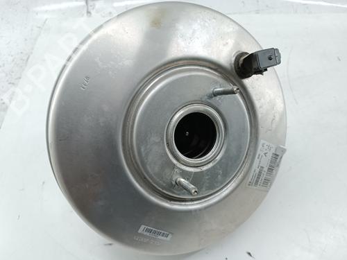 Used Servo brake PEUGEOT 3008 II SUV (MC_, MR_, MJ_, M4_) [2016-2025]  22568711