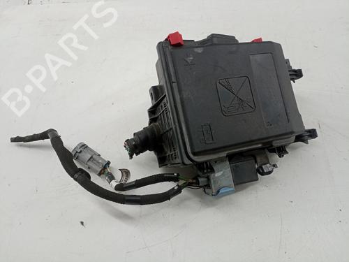 Fuse box PEUGEOT 3008 II SUV (MC_, MR_, MJ_, M4_)  | BP22599471E1