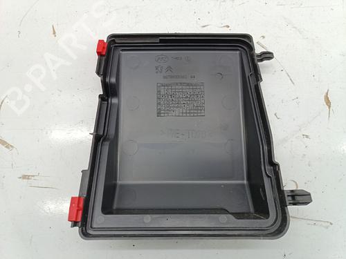 Fuse box PEUGEOT 308 II (LB_, LP_, LW_, LH_, L3_)  | BP22602744E1