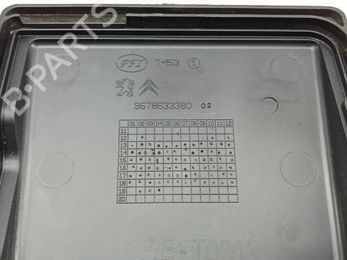 Fuse box PEUGEOT 308 II (LB_, LP_, LW_, LH_, L3_)  | BP22602744E1