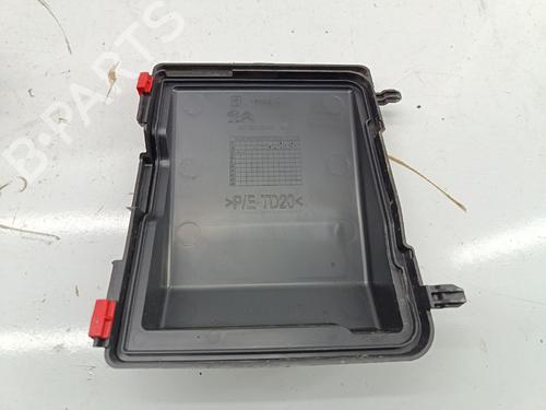 Fuse box PEUGEOT 3008 II SUV (MC_, MR_, MJ_, M4_)  | BP22599471E1