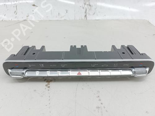 Used Climate control MERCEDES-BENZ A-CLASS (W177) [2018-2025]  22619788