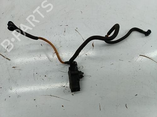 Fuel pump MERCEDES-BENZ E-CLASS (W210) E 200 CDI (210.007) | BP22779203M76 