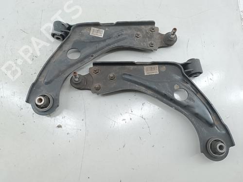 Used Right front suspension arm PEUGEOT 308 II (LB_, LP_, LW_, LH_, L3_) [2013-2021]  22808889