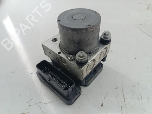 Used ABS pump PEUGEOT 308 II (LB_, LP_, LW_, LH_, L3_) [2013-2021]  23132304