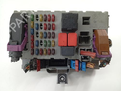 Zekeringkast FIAT PUNTO (188_) 1.2 Natural Power (60 hp) 24020692