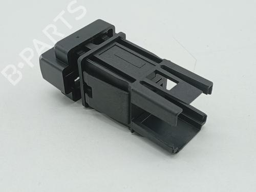 Switch CITROËN XSARA Hatchback Van (N3_) 1.4 | BP24211289I30