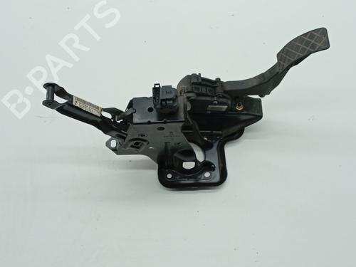 Gaspedaal VW POLO IV (9N_, 9A_) 1.4 TDI (75 hp) 24308112