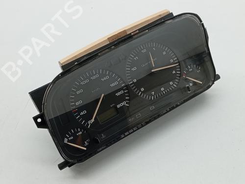Used Instrument cluster VW GOLF III (1H1) [1989-2000]  24434512