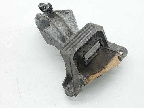 Engine mount RENAULT MEGANE III Grandtour (KZ0/1) 1.5 dCi (KZ09, KZ0D, KZ1G, KZ29, KZ14, KZ1W, KZ10, KZ1F,... | BP24598827M89 