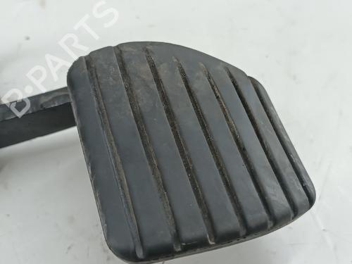 Pedal RENAULT MEGANE III Grandtour (KZ0/1) 1.5 dCi (KZ09, KZ0D, KZ1G, KZ29, KZ14, KZ1W, KZ10, KZ1F,... | BP24613385I4