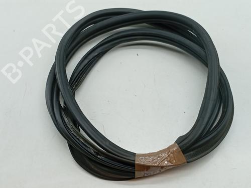 Gummiliste Gummiliste RENAULT MEGANE III Grandtour (KZ0/1) 1.5 dCi (KZ09, KZ0D, KZ1G, KZ29, KZ14, KZ1W, KZ10, KZ1F,... (110 hp) 24830613 24830613