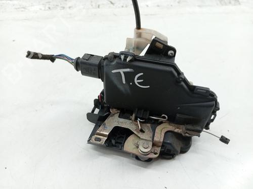 Venstre bak lås VW GOLF IV (1J1) 1.4 16V (75 hp) 25003817