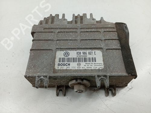 Used Engine control unit (ECU) VW POLO III (6N1) [1994-1999]  25146897